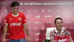 Cuántos pesos tiene que juntar Santiago Maratea para pagar la deuda de Independiente en dólares