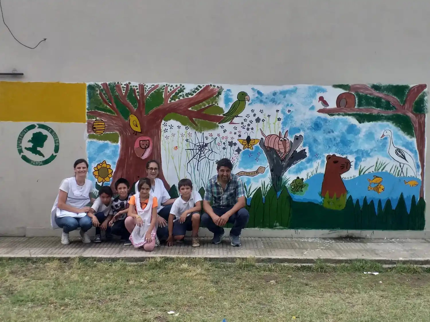 Inauguran mural sobre biodiversidad en la escuela Nº 76 Soldado Gómez