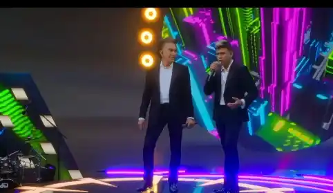 El Puma con sus invitados. Foto: Instagram