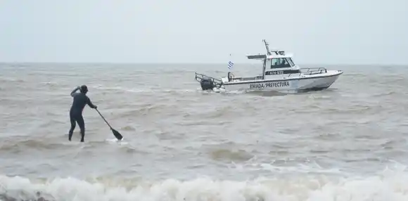 La Prefectura de Uruguay afirmó que ya no es posible encontrar con vida al argentino que desapareció en Punta del Este