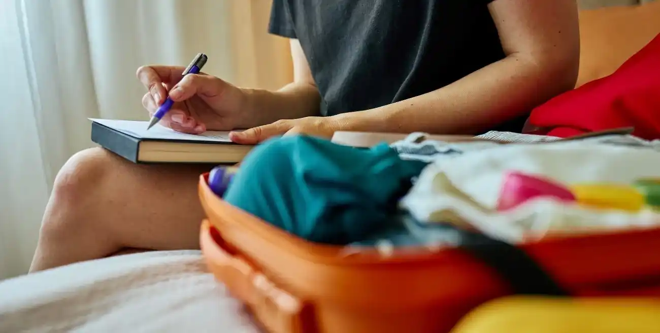 La limpieza y el orden de las pertenencias traídas del viaje favorecen un ambiente equilibrado.