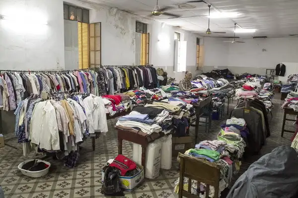 Gestos solidarios en la ciudad: Ojos que no ven, las Fiestas los hacen presentes