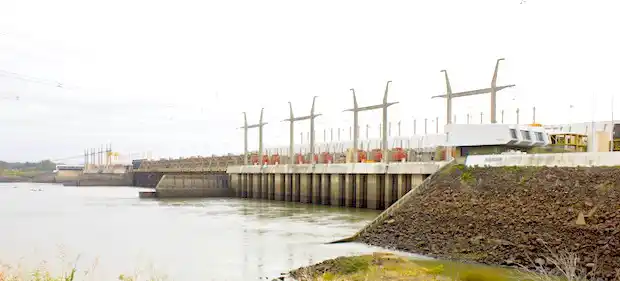 Emitieron informe sobre el comportamiento del Río Uruguay y la represa 