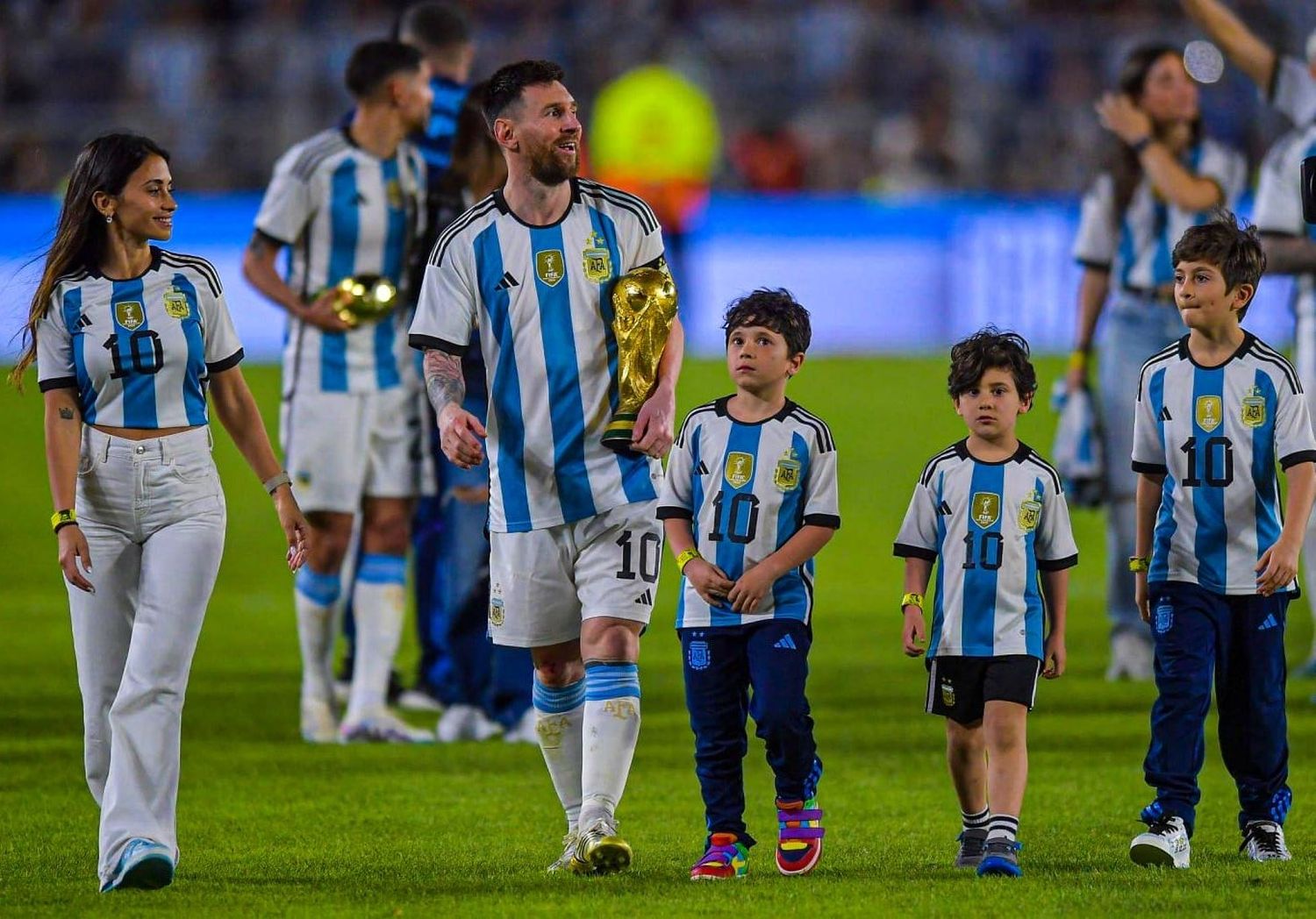 Messi a la gente: "Disfrutemos del campeonato del mundo, no sabemos cuándo volverá a suceder"