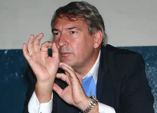 D'Onofrio cruzó a Insaurralde por la Policía comunal