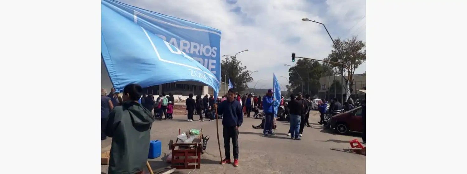 Organizaciones protestan en la ciudad con múltiples cortes de calle