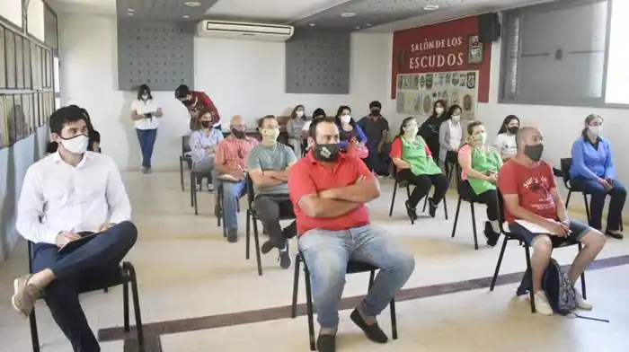 Importante capacitación de  CAFESG a productores  alimenticios de Federación