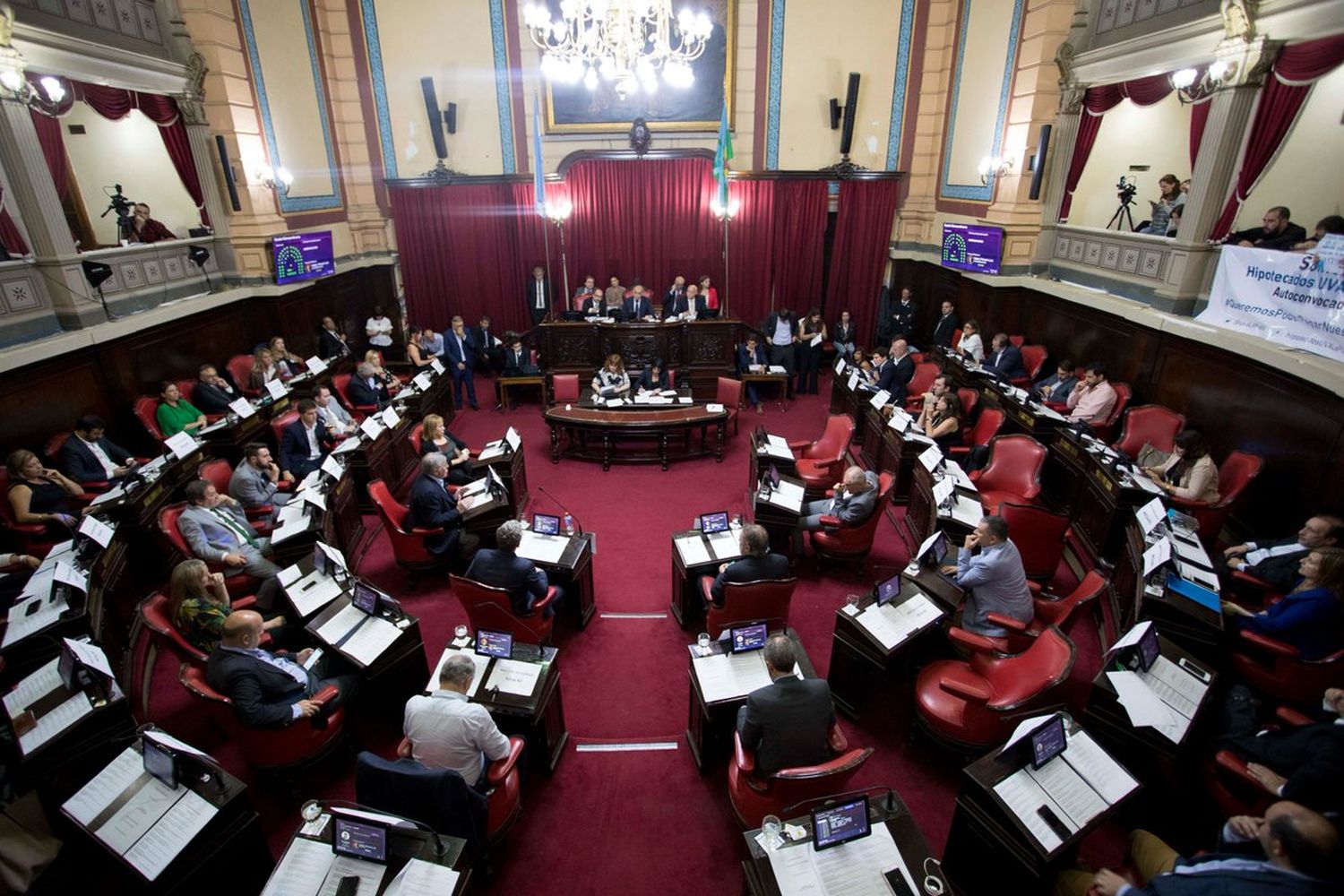 El Senado aprobó pliegos para el Tribunal de Cuentas y el directorio del Banco Provincia