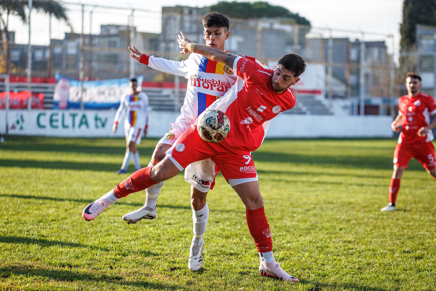 Huracán cerró con victoria el Apertura