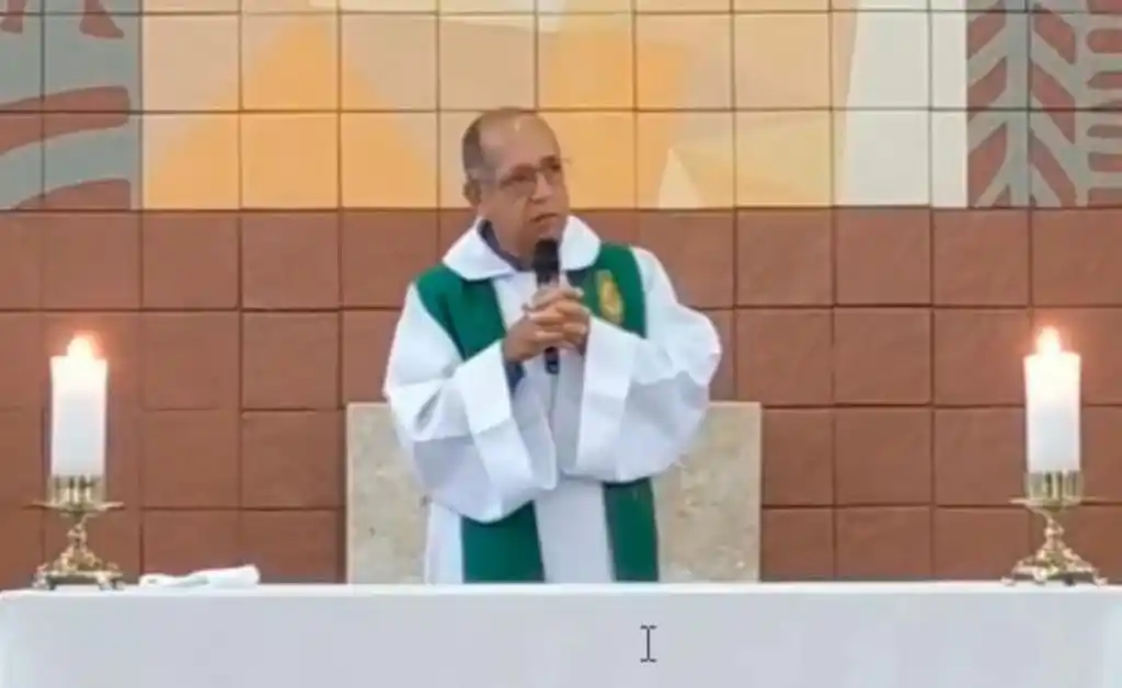 Un párroco brasileño desea la muerte a los fieles que no acuden a misa