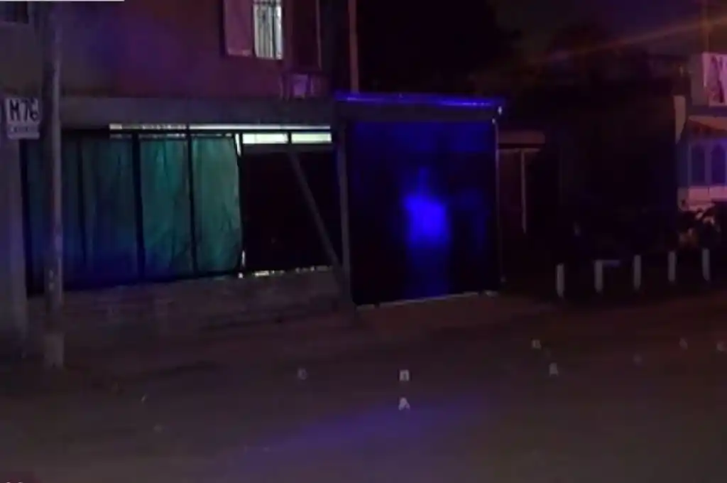 Atacaron a balazos a un hombre mientras paseaba al perro