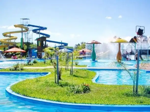 Federación siente el freno turístico y el Intendente apunta al impacto económico nacional