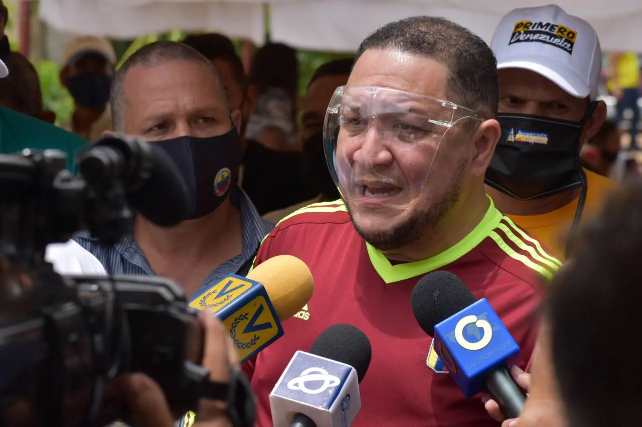 Brito: bandas criminales no hay que apresarlas, sino “DARLES DE BAJA”