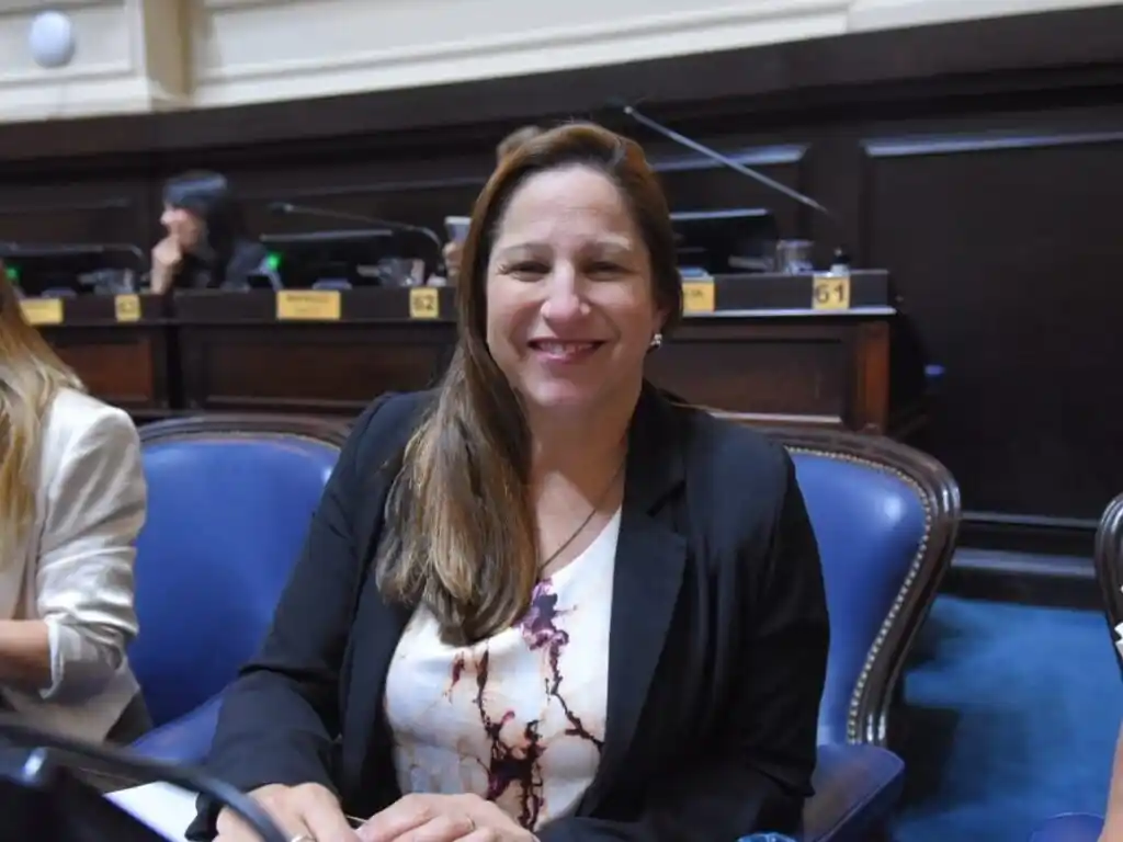 Escala la tensión por fondos alimentarios: diputada libertaria cruzó a Larroque y negó deuda de Nación con la Provincia