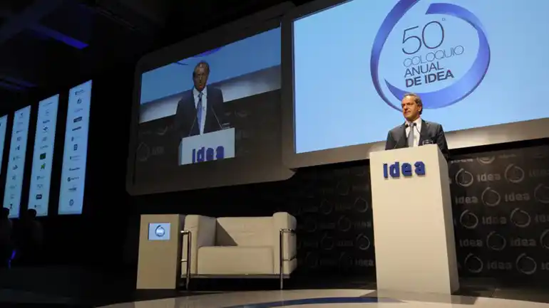 50° Coloquio de IDEA en Mar del Plata: Scioli admitió que el país necesita crédito privado