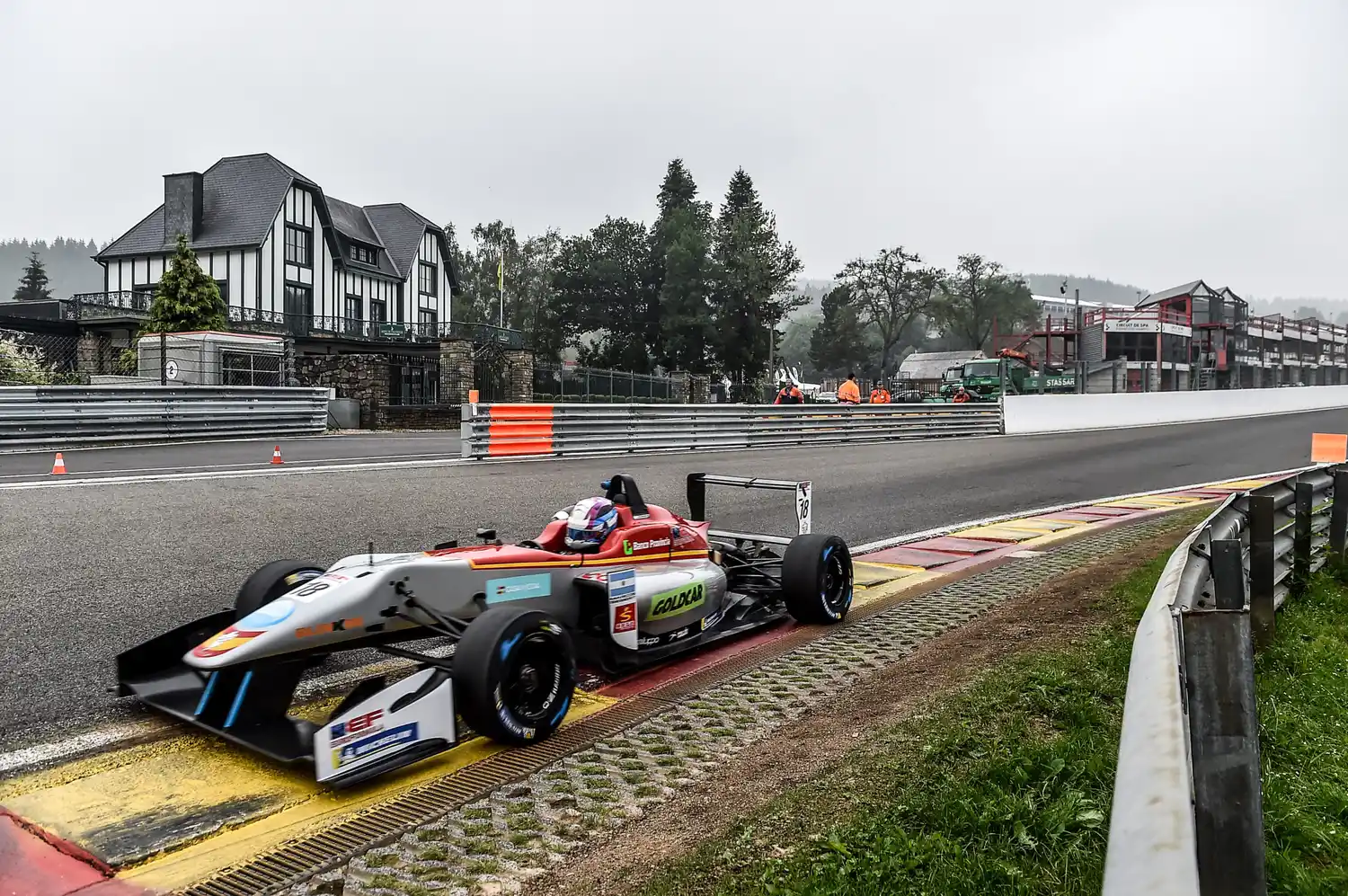 Siebert se retrasó en la primera