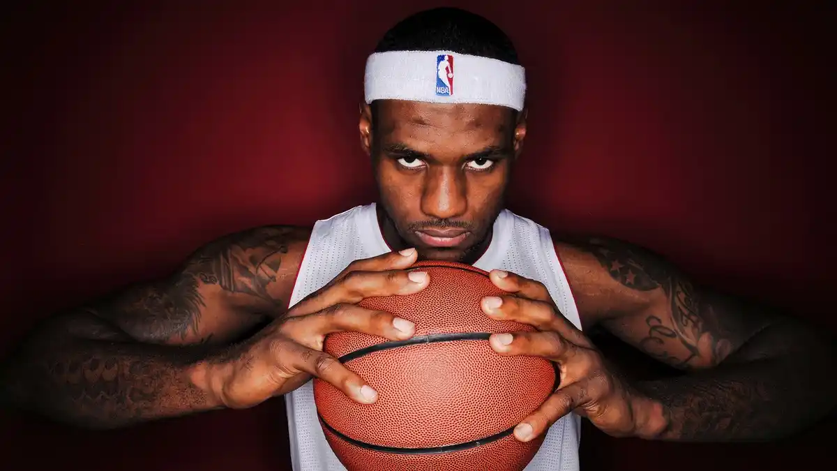 LeBron James - Interna 1