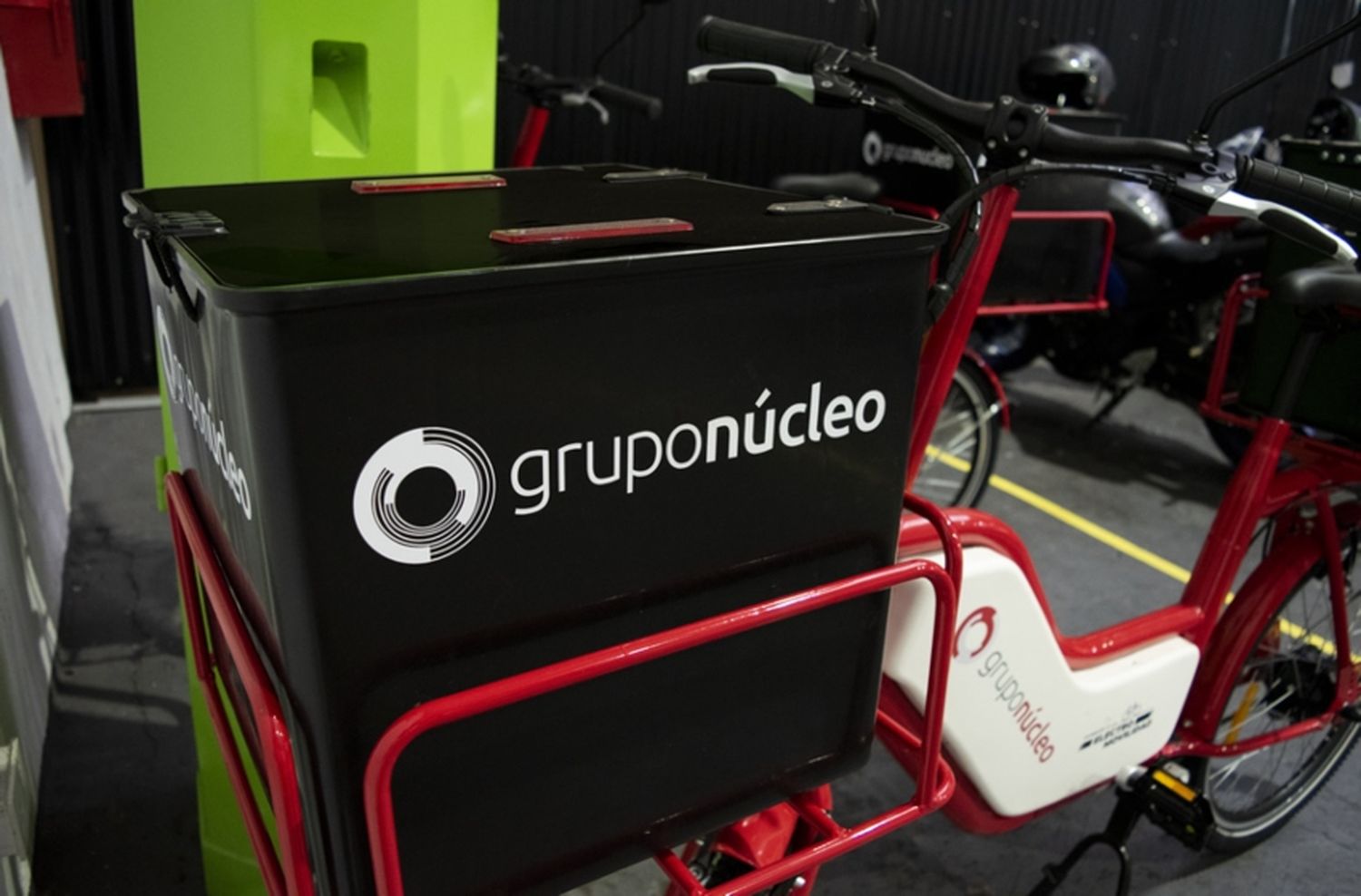 Grupo Núcleo incorpora bicicletas eléctricas en su Sistema de Logística