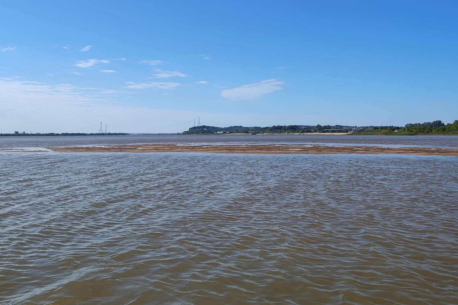 Oscar Pintos advierte sobre la bajante del río Paraná y sus efectos en Victoria