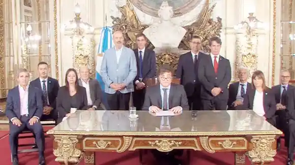 Ya se presentaron al menos diez amparos judiciales