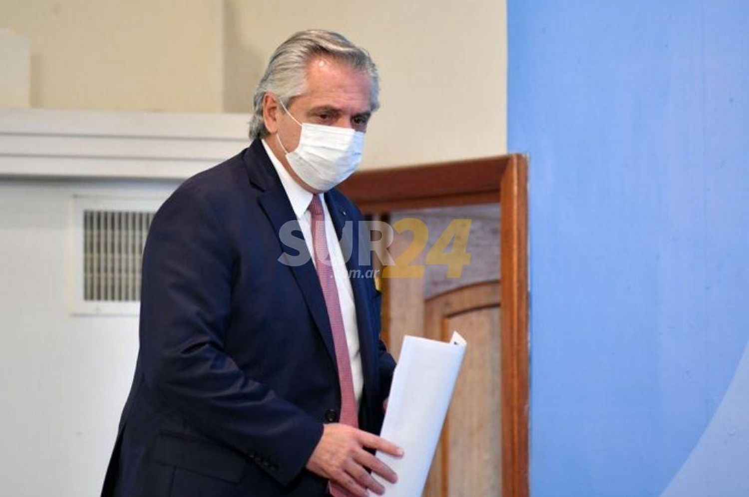 Fernández viaja a Córdoba para recorrer fábrica de aviones