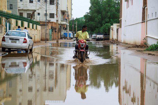 ¡HAY MILES DE CASAS AFECTADAS! Al menos 52 muertos por inundaciones en Sudán
