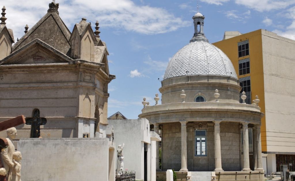 Nuevo horario en el Cementerio Municipal