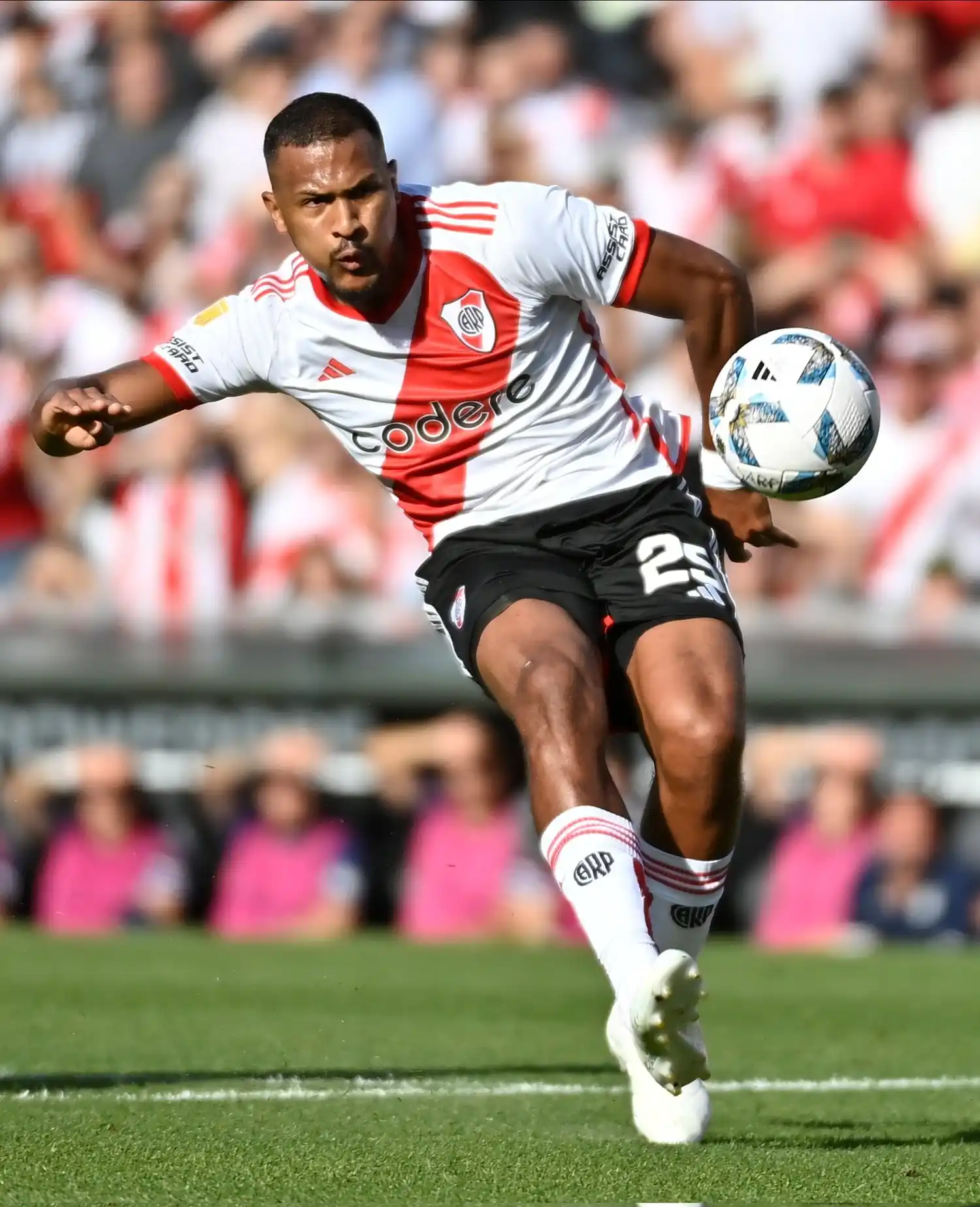 Rondón no se adaptó a la vida en Argentina.