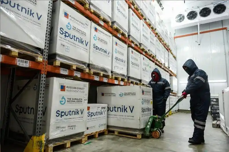Llegaron a la Provincia más de 150 mil dosis de la Sputnik para mayores de 70