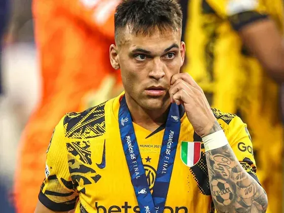 “Nos dolió, pero volveremos”: Lautaro Martínez habla tras la paliza del PSG en la final de Champions