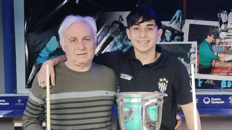 Ernesto Fernández y Axel Acosta, finalistas de la octava etapa