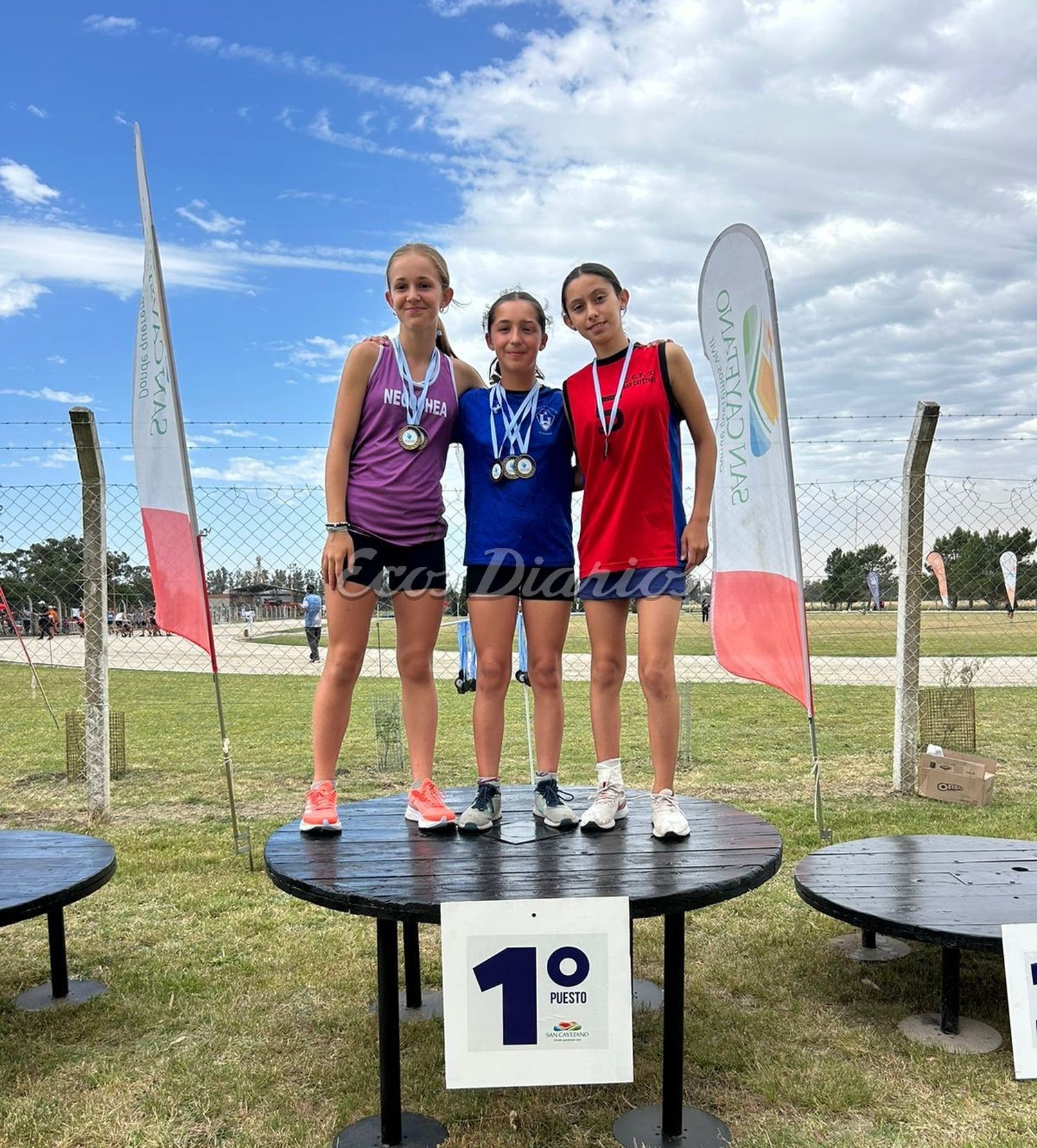 Escuela Municipal de Atletismo en San Cayetano