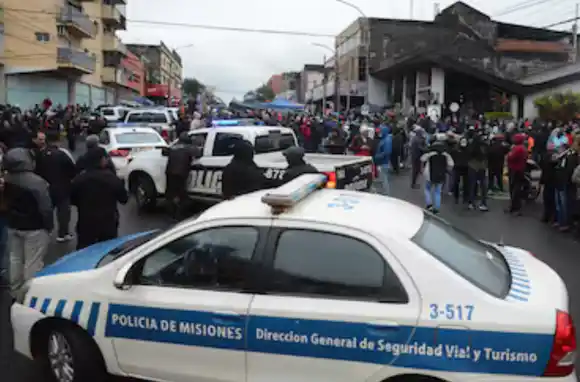 El gobierno de Misiones no logró acordar el aumento salarial y desde la policía advierten: "Se viene algo muy grave"