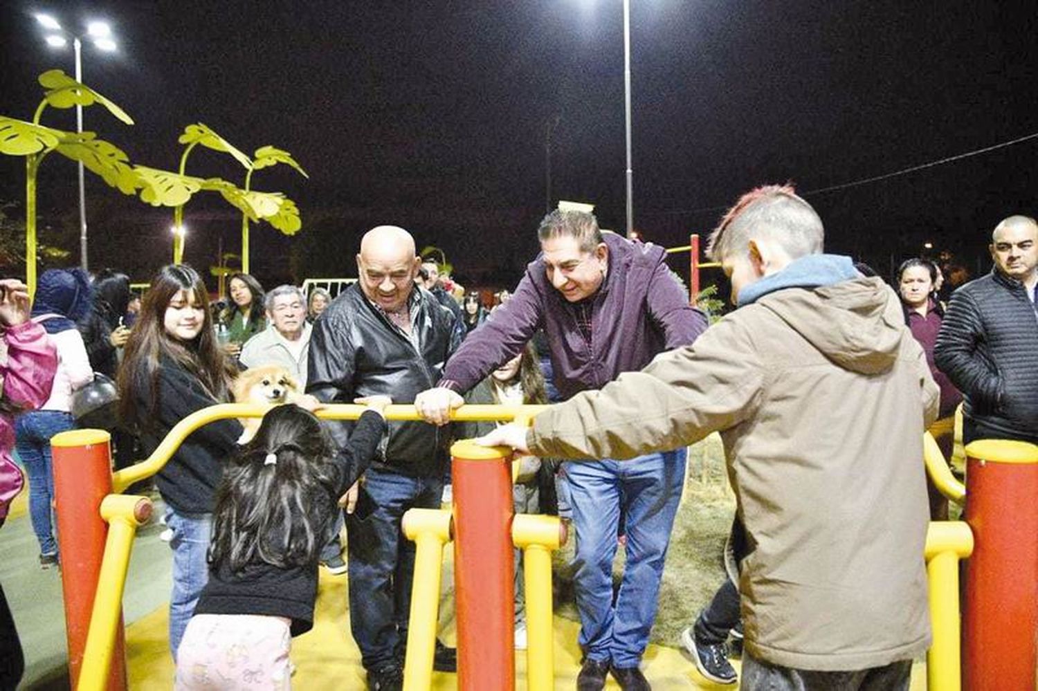 Jofré inauguró una nueva plaza y un 
playón deportivo en el barrio San Pedro