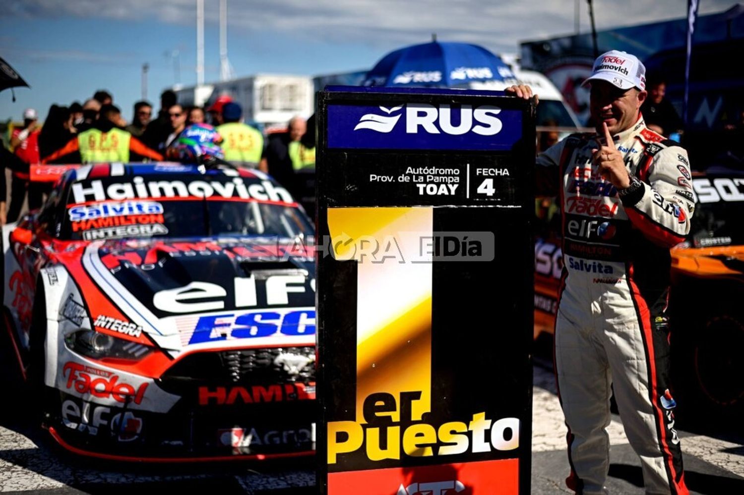 El tricampeón del TC homenajeará a su idolo.