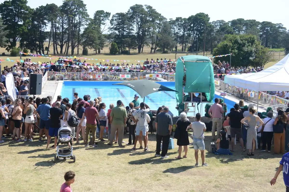 Las familias coparon el Club Hípico para un cierre a pleno de la Colonia Municipal de Vacaciones.