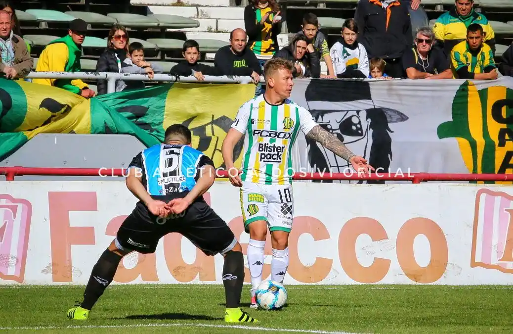 Tarde negra de Aldosivi que se quedó sin invicto