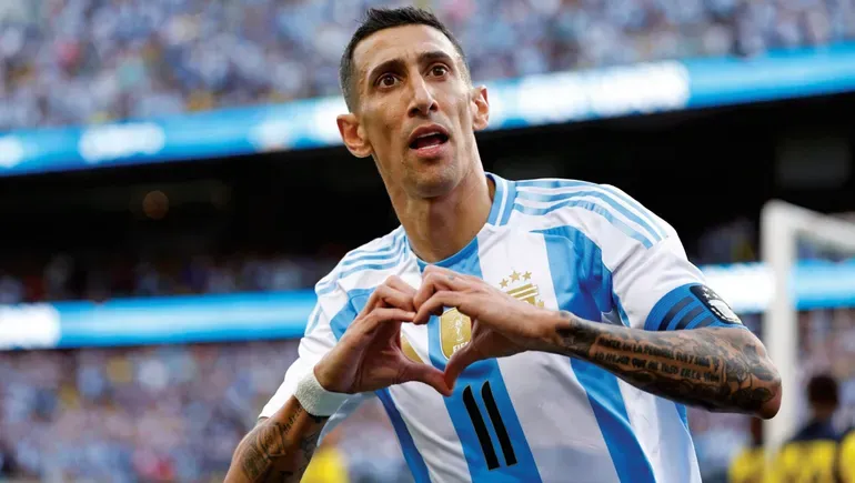 El futbolista tuvo una carrera signada por las adversidades.
