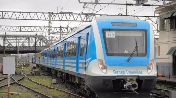 Por una falla eléctrica, el tren Roca presentaba demoras y llegaba hasta Berazategui