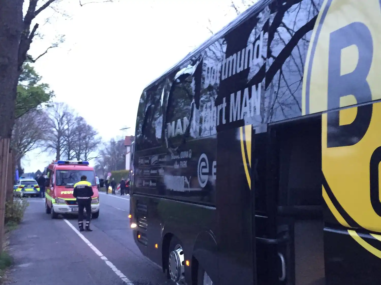 Explosión cerca del colectivo del Borussia Dortmund: un futbolista herido
