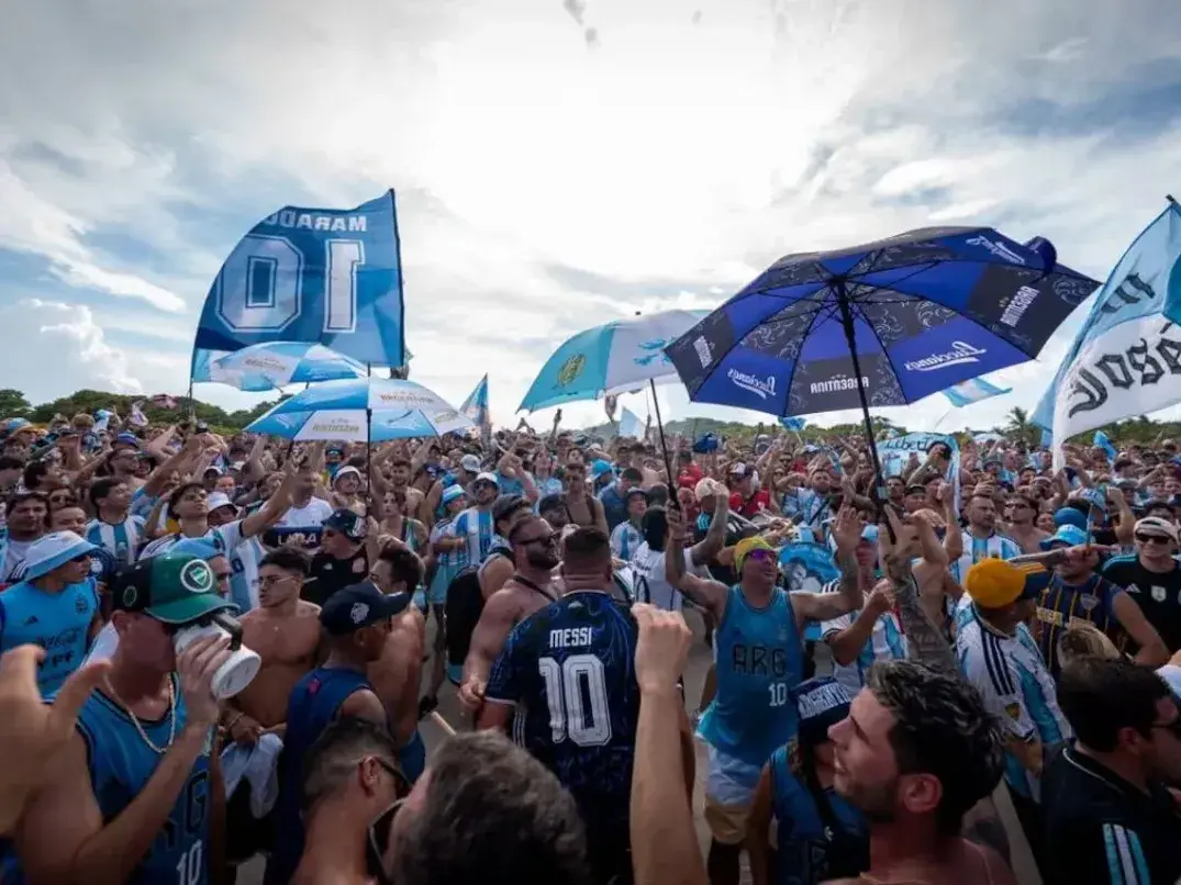 Habrá cerca de 50.000 hinchas en Miami para alentar a Argentina ante Cabo Verde. Foto: L.Heredia