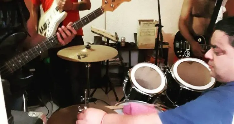 Más de 20 años después, vuelve a tocar La Mugre, banda emblemática del under sampedrino