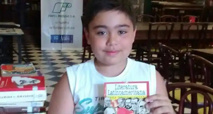 Biblioteca premió a socios destacados del 2015