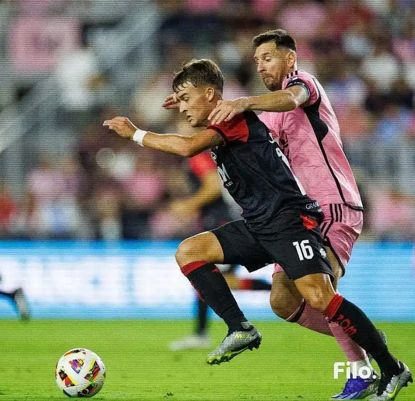 Calderara, el gurí de Crespo que jugó al fútbol con Messi