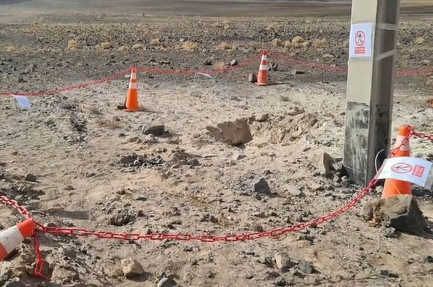 Antofagasta: investigan un misterioso objeto que habría caído “del cielo” sobre el desierto chileno