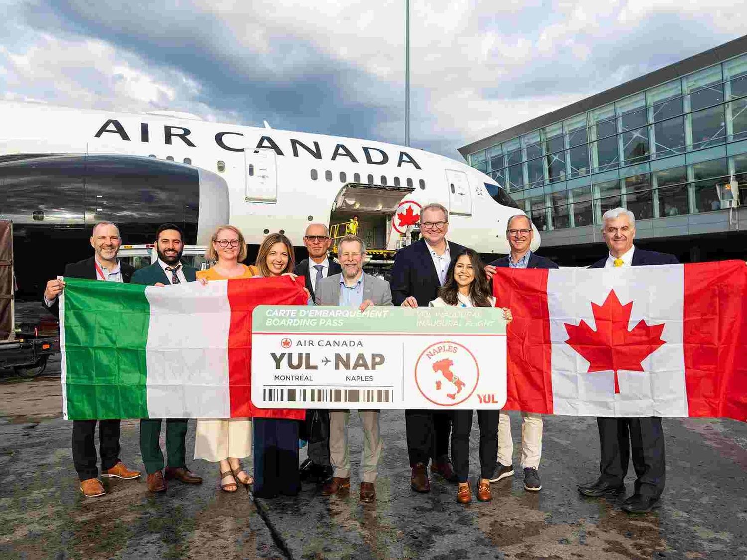 Air Canada inauguró sus vuelos entre Montreal y Nápoles con sus Boeing 787-8