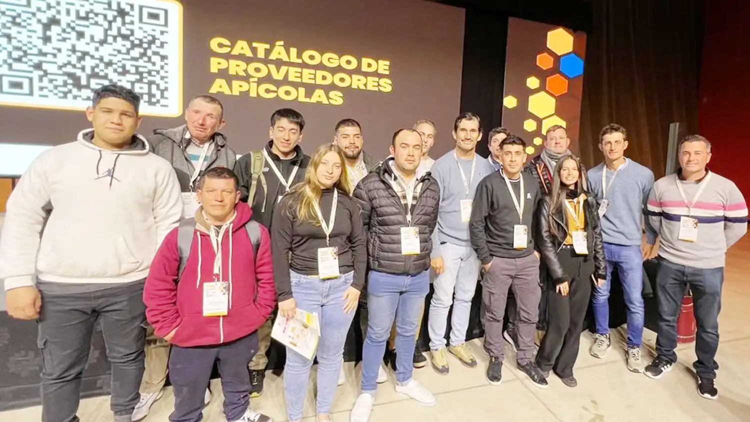 Apicultores entrerrianos participaron de un encuentro nacional de productores