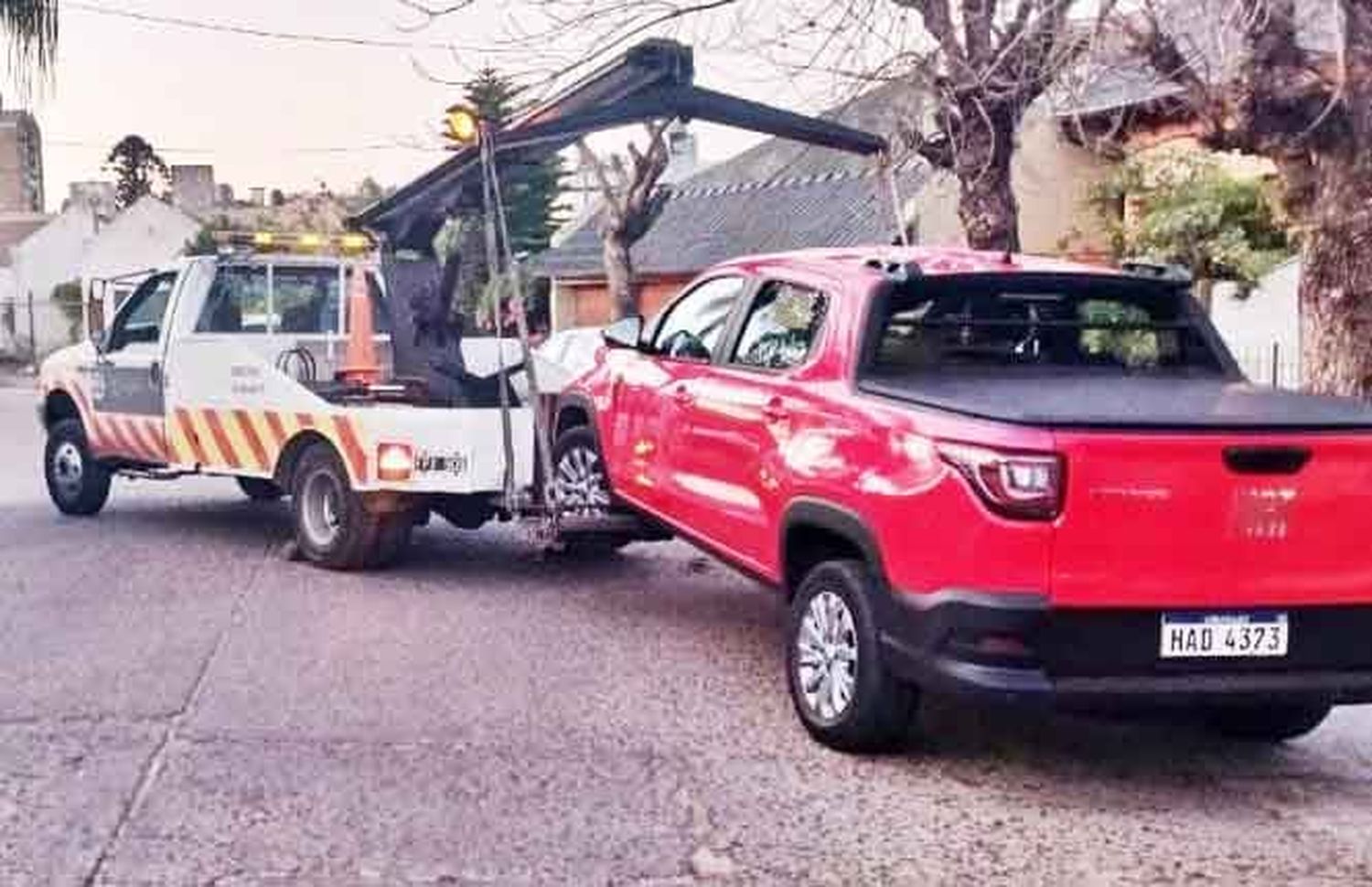 Retienen camioneta de ciudadano uruguayo