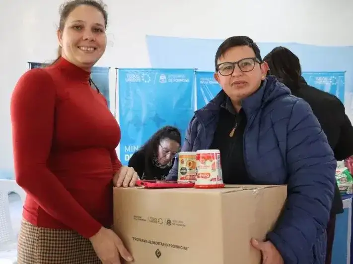 Se realizó la 3.a entrega de cajas 
alimentarias a personas con celiaquía