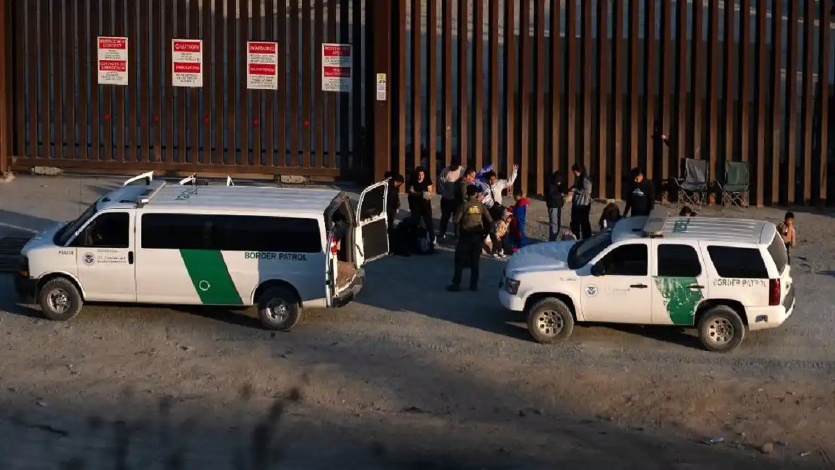 Jueza de California ordena a la Patrulla Fronteriza frenar detención de migrantes indocumentados sin orden judicial
